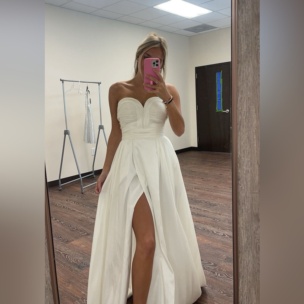 Sherri Hill White Dress Size 4